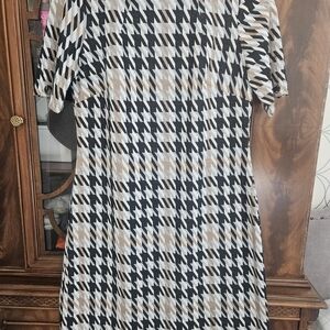 Tommy Hilfiger Black and Cream Houndstooth Midi Dress